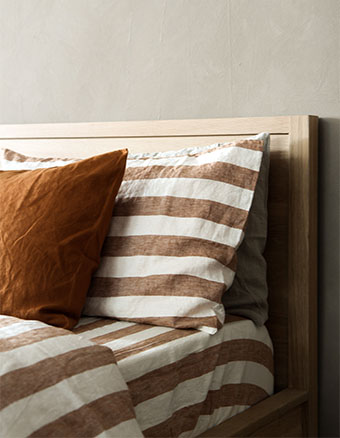 The Home Lorem ipsum literie